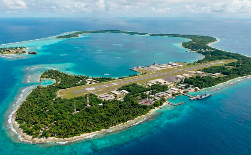 Iran fires missiles at Diego Garcia military base