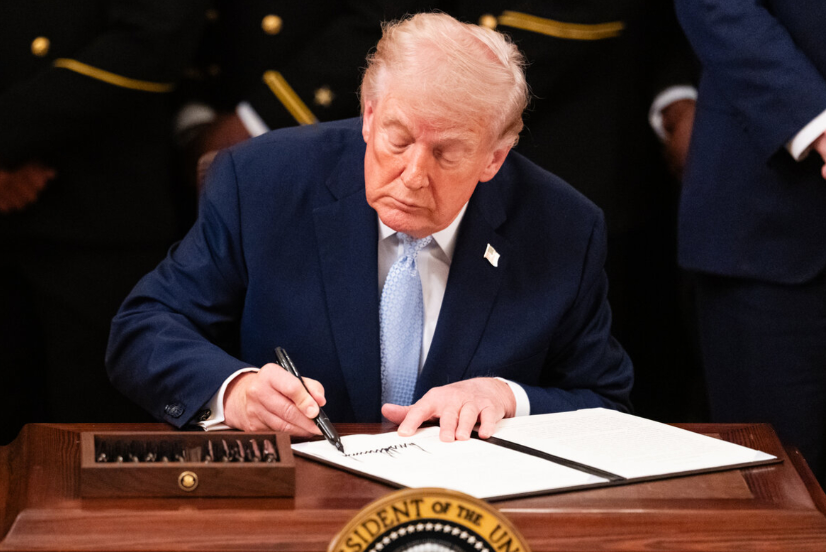 Trump Signature on US Dollar