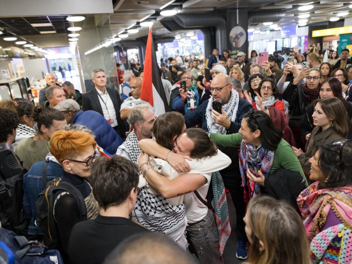 Swiss Gaza Flotilla Activists Return Home.