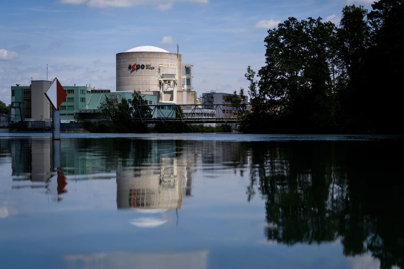 Greenpeace Warns on Swiss Russian Uranium Dependence.