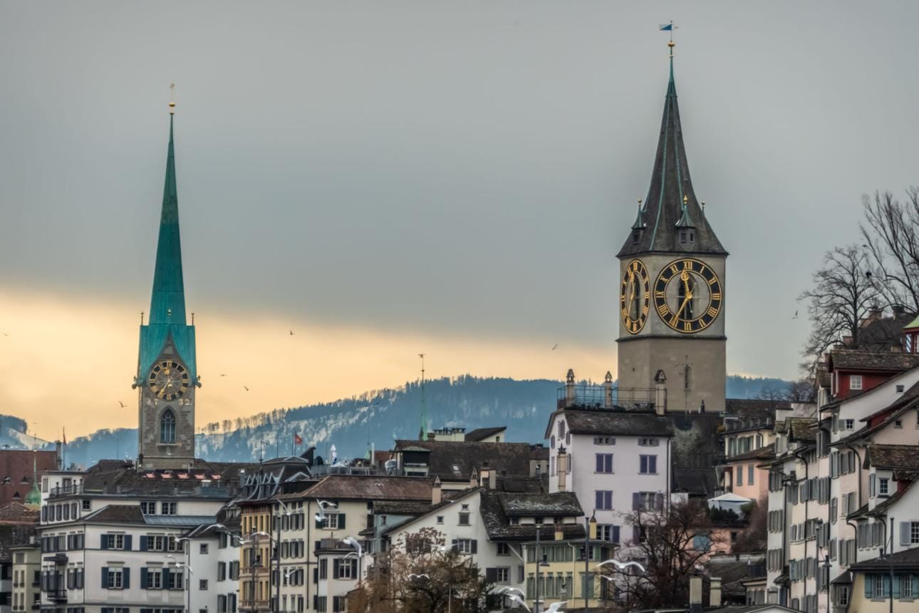 Swiss Economy Grows 0.5% Despite Oil Price Shock