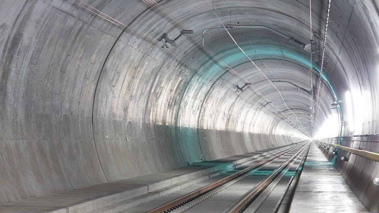 Expert Report Says Ignored Warning Signals Worsened Gotthard Train Derailment