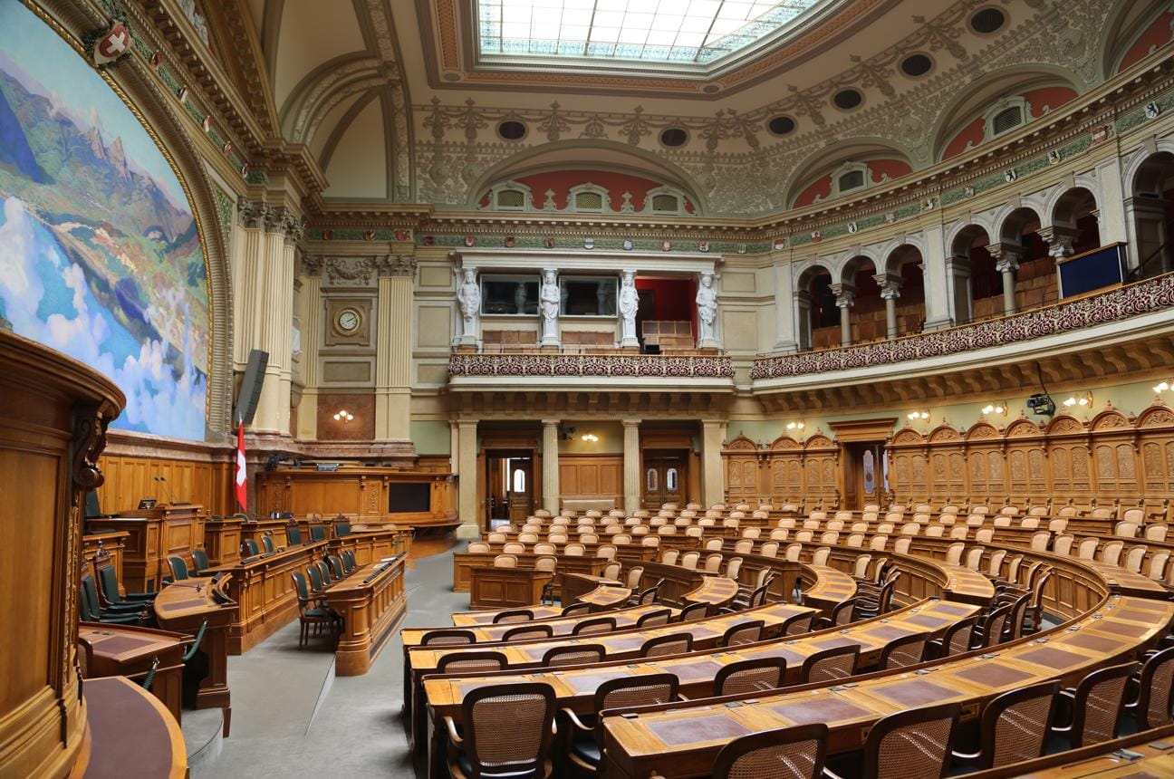 Geneva Approves Religious Symbol Ban for Lawmakers