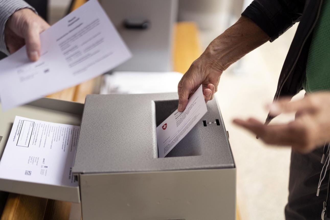 Switzerland’s 10 Million Population Vote: Impact on Tamils?